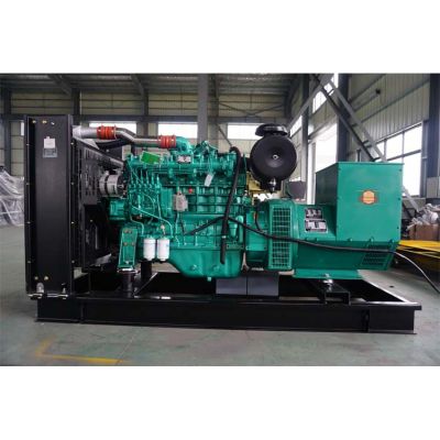 150kw玉柴柴油發電機組-玉柴6缸柴油機YC6A230L-D20柴油發電機組,缸徑/行程：108/132mm,柴油發電機組水冷發動機功率170KW,柴油發電機組配套馬拉松斯坦福發電機。廠價直銷歡迎選購：13773399855。