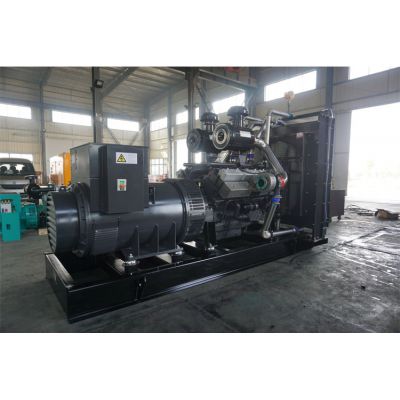 700kw卡得城仕柴油發(fā)電機(jī)組-卡得城仕12缸柴油機(jī)KD28H780柴油發(fā)電機(jī)組,缸徑/行程：135/155mm,柴油發(fā)電機(jī)組水冷發(fā)動(dòng)機(jī)功率780KW,柴油發(fā)電機(jī)組配套馬拉松斯坦福發(fā)電機(jī)。廠價(jià)直銷歡迎選購：13773399855。