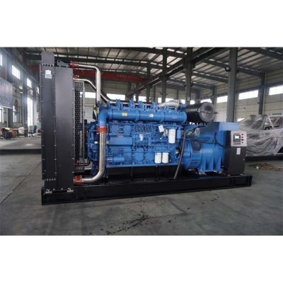 800kw玉柴柴油發(fā)電機組-玉柴6缸柴油機YC6C1220-D31柴油發(fā)電機組,缸徑/行程：200/210mm,柴油發(fā)電機組水冷發(fā)動機功率897KW,柴油發(fā)電機組配套馬拉松斯坦福發(fā)電機。廠價直銷歡迎選購：13773399855。