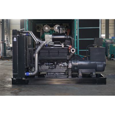 600kw上柴股份柴油發電機組-上柴股份12缸柴油機SC27G900D2柴油發電機組,缸徑/行程：135/155mm,柴油發電機組水冷發動機功率662KW,柴油發電機組配套馬拉松斯坦福發電機。廠價直銷歡迎選購：13773399855。